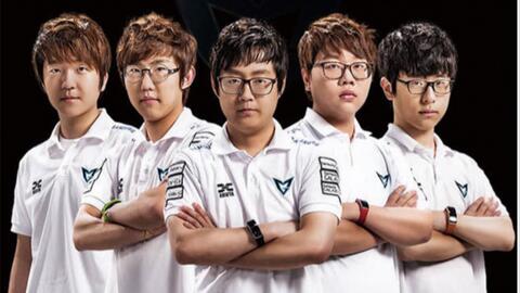 英雄联盟S12，宙斯倒了？Zeus不会出席今天的S12决赛媒体日活动