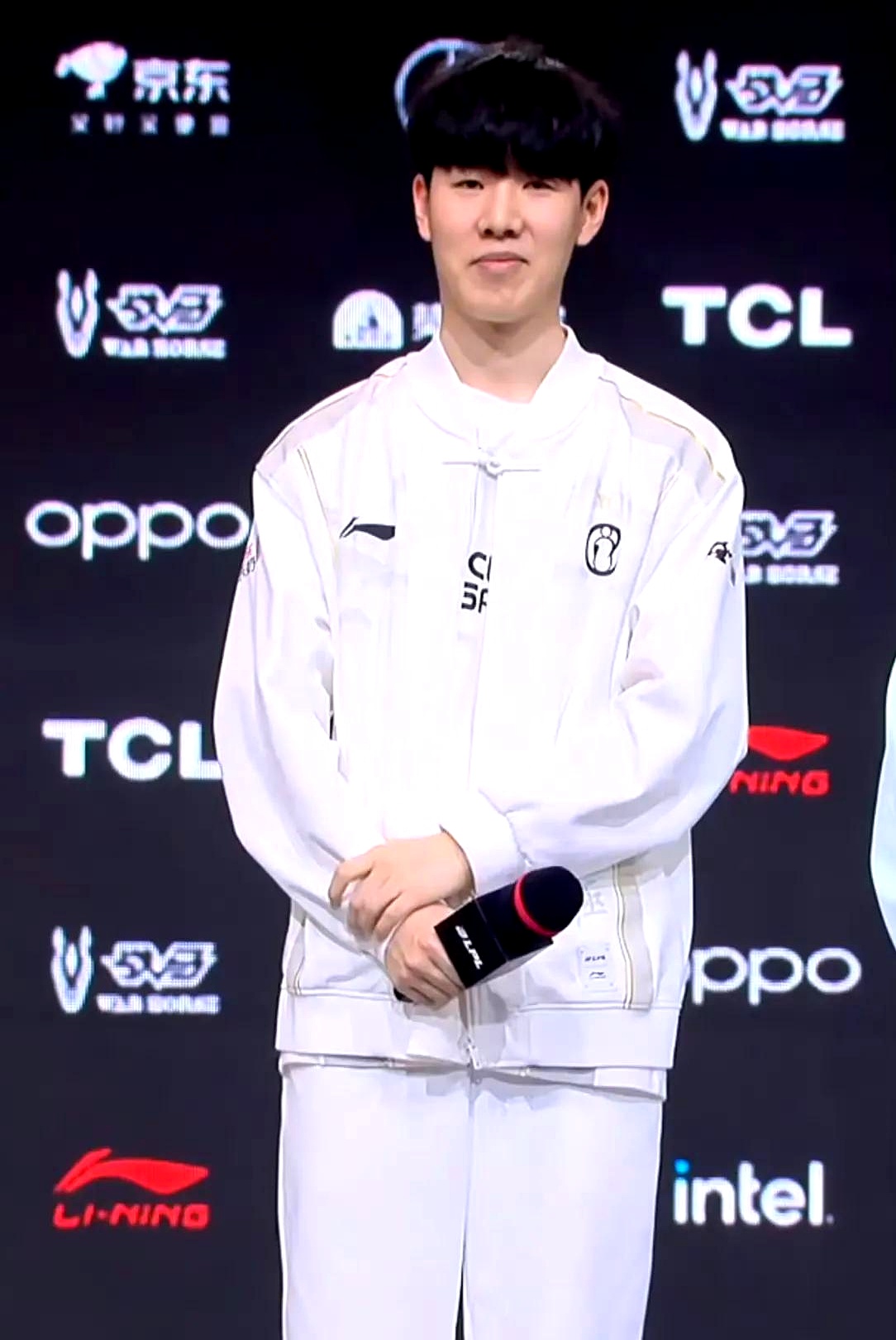 Mouz 对阵 NAVI， Spirit 对阵 FaZe 在 ESL Pro League S22 决赛